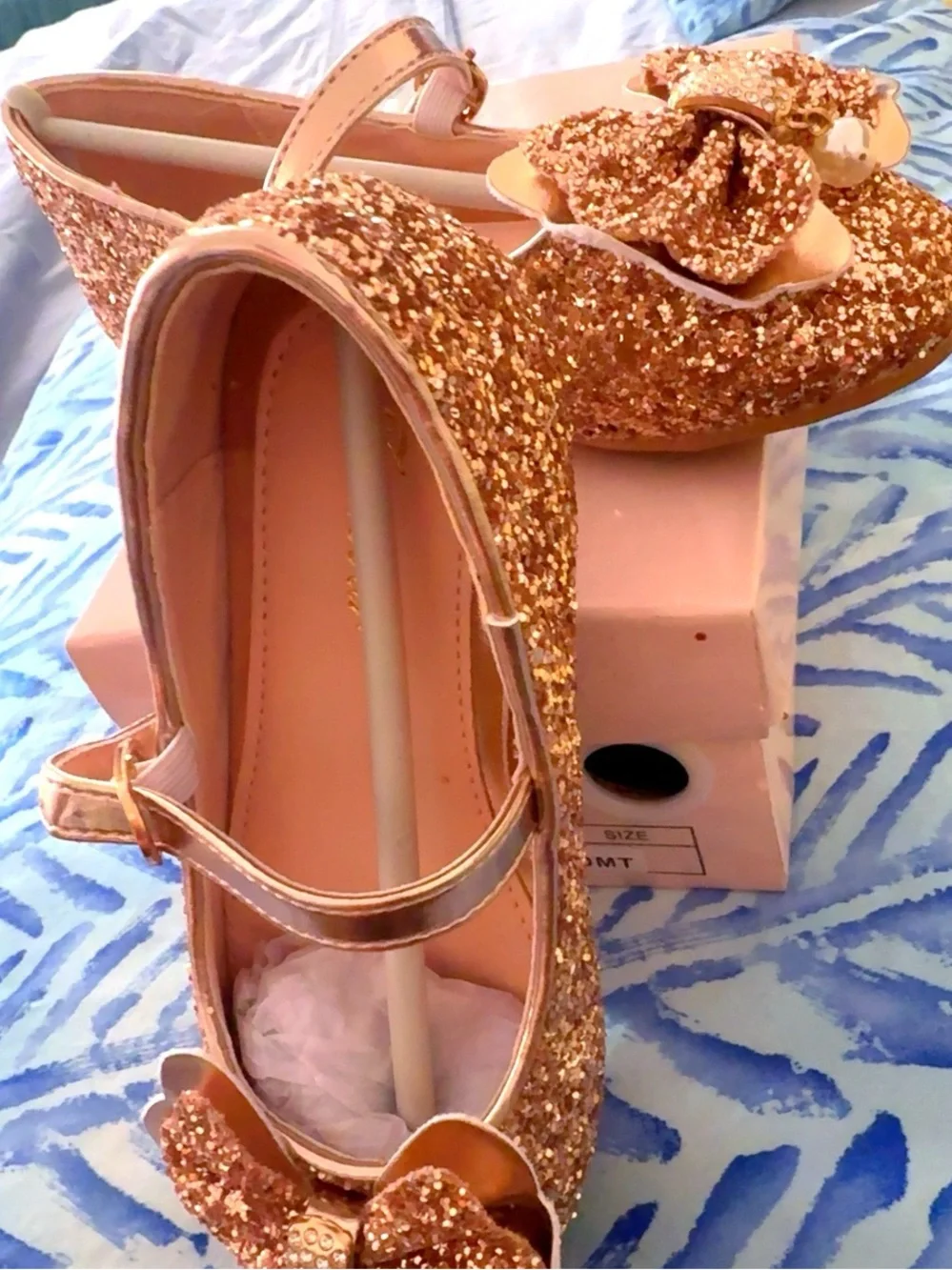 Girls' Glitter Bow Mary Jane Flats - Rose Gold